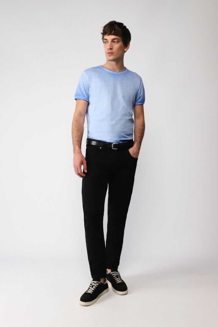 Jeans straight con vita regolare e cinque tasche