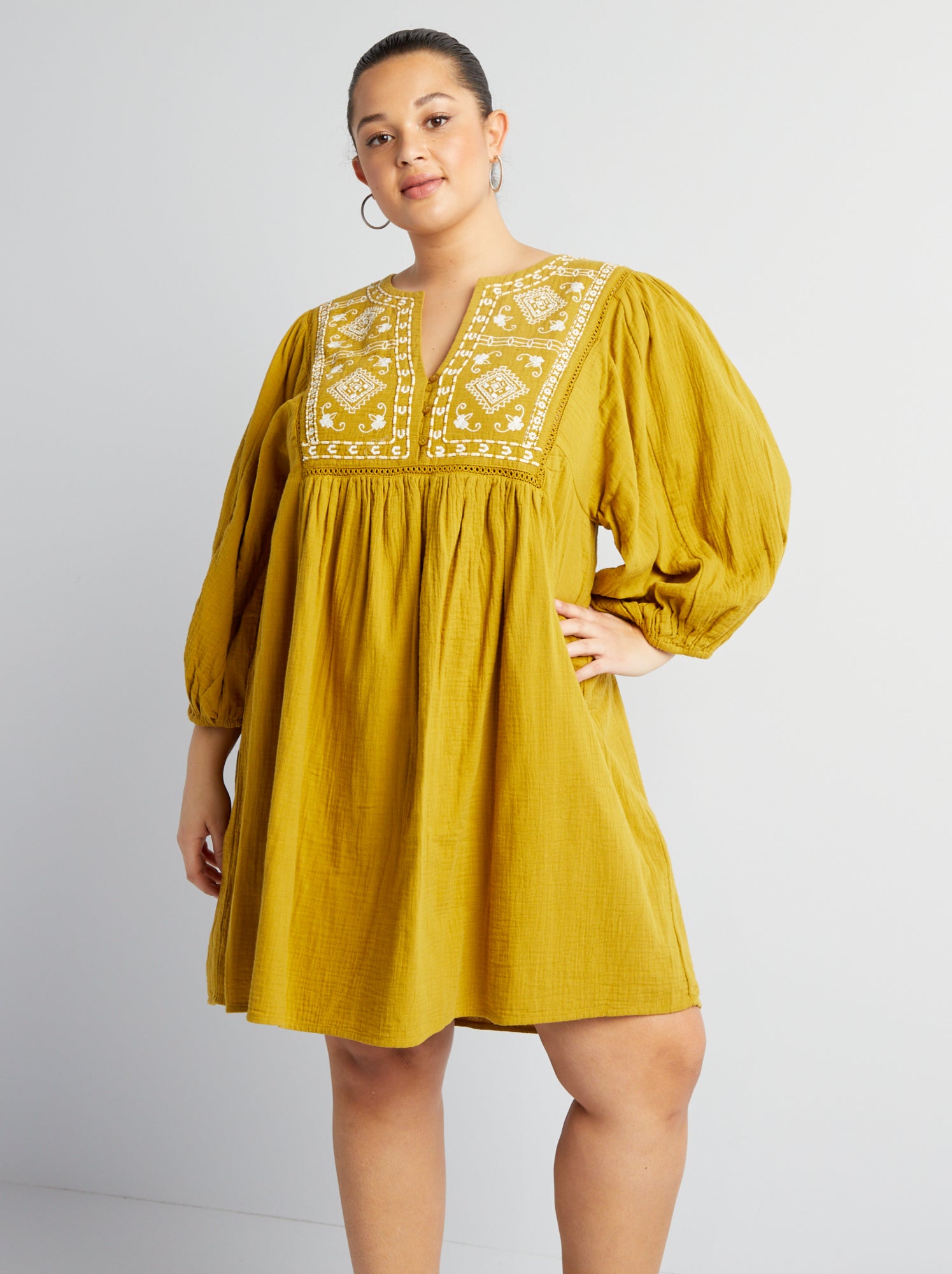 Vestito corto con maniche 3/4 - VERDE